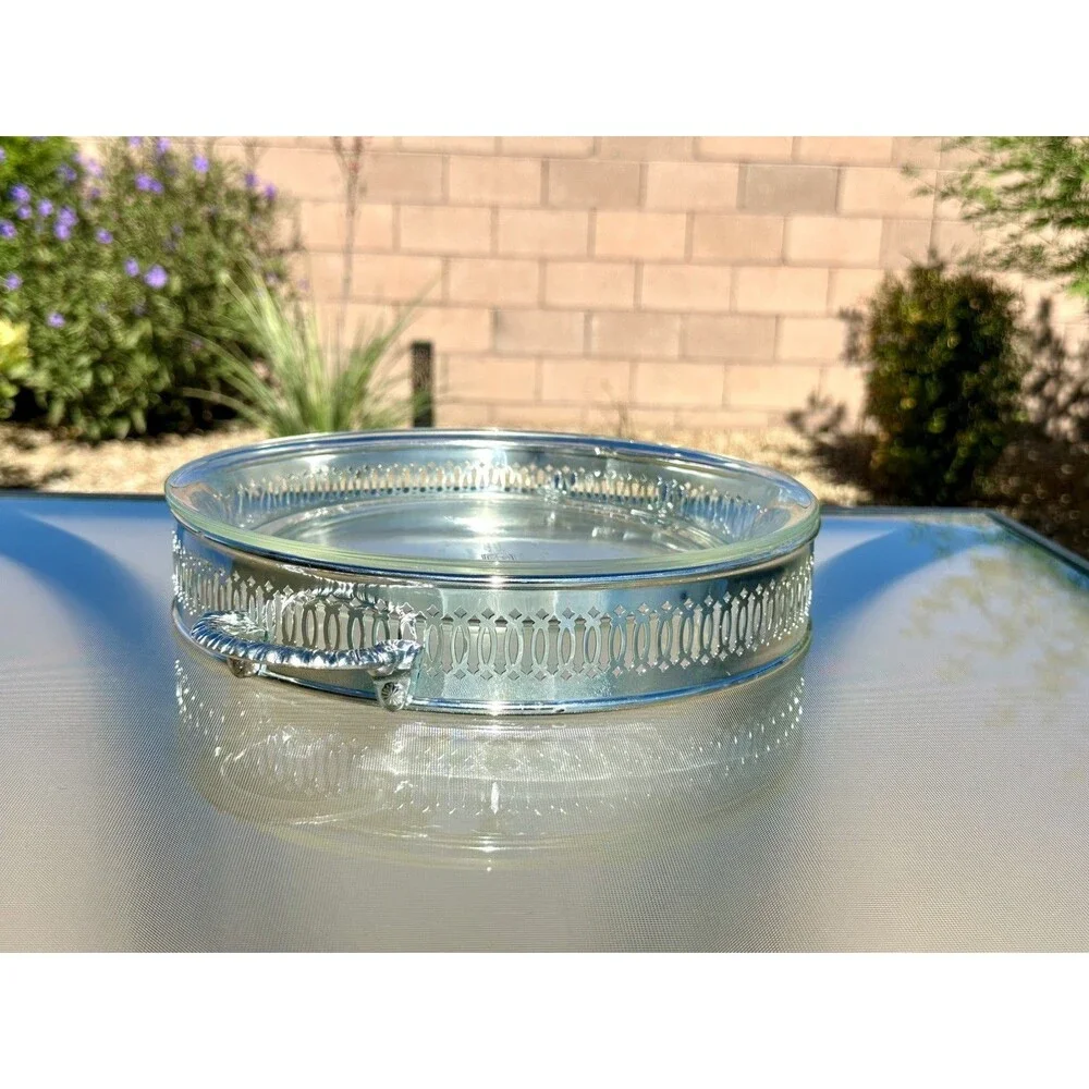 International Silver Co Silver Plated Ring Pie Holder Anchor Hocking Glass Dish